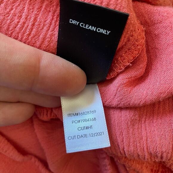 Torrid Tiered Coral Orange Blouse Short Sleeve Bubble Stretchy Rayon Flowy 1 - Picture 7 of 8